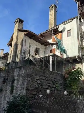 Casa indipendente in vendita a Varzo