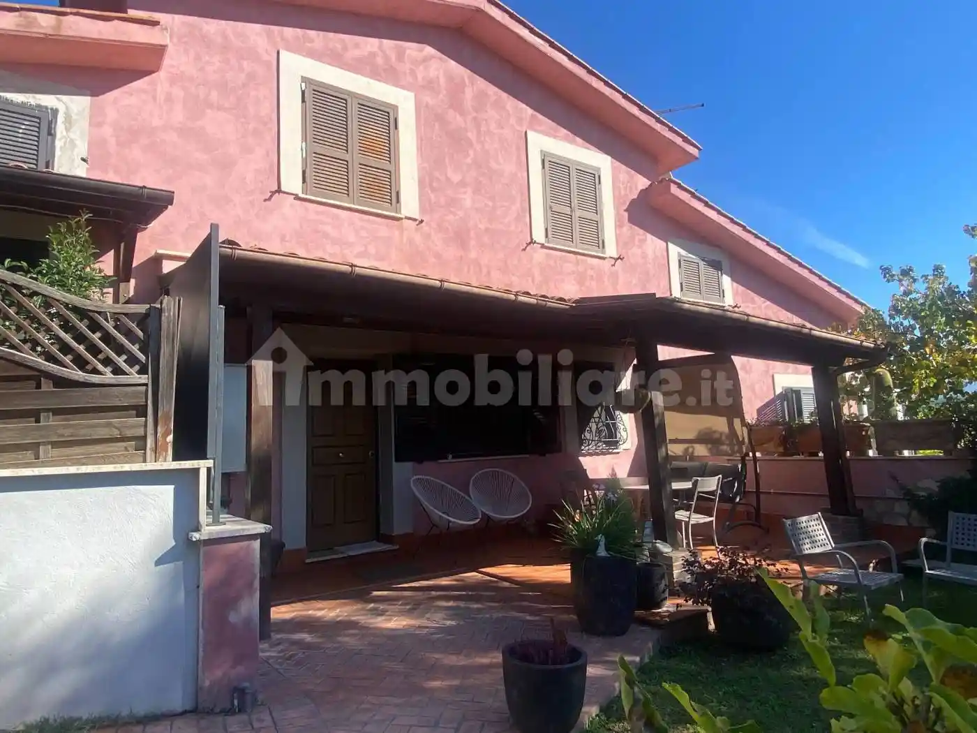 Appartamento in vendita a Fara in Sabina