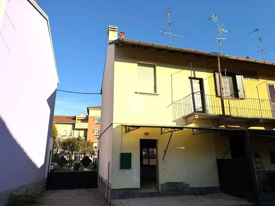 Casa colonica via Roma 91, Centro, Arluno - foto 2