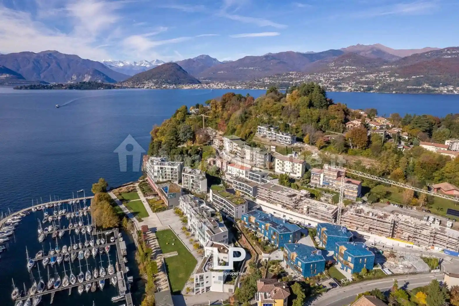 Appartamento in vendita a Laveno-Mombello