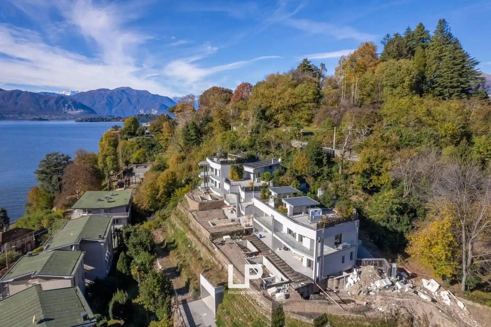 Appartamento in vendita a Laveno-Mombello