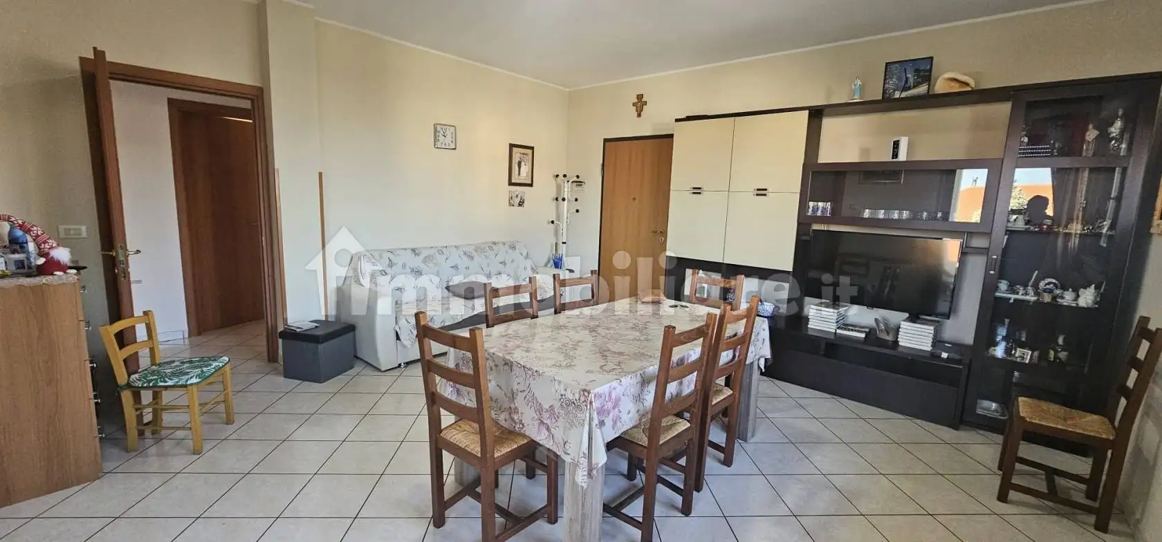 Appartamento in vendita a Notaresco