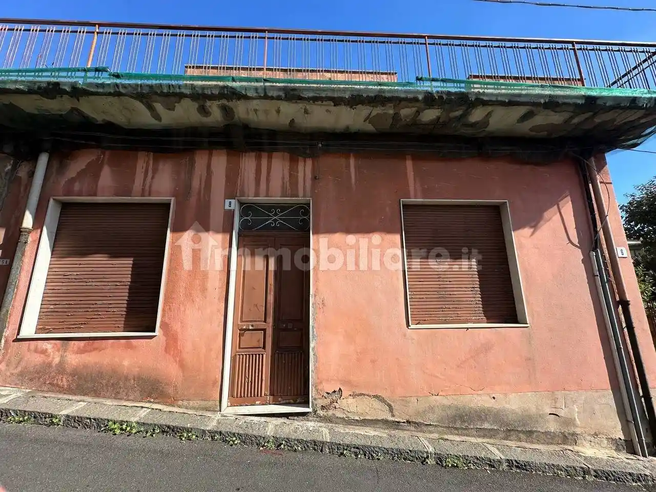 Casa indipendente in vendita a Aci Castello