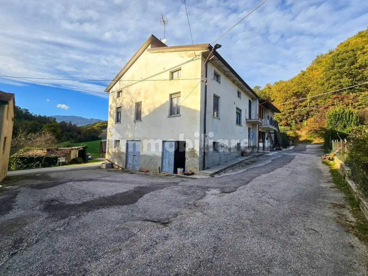 Casa indipendente in vendita a Piandimeleto