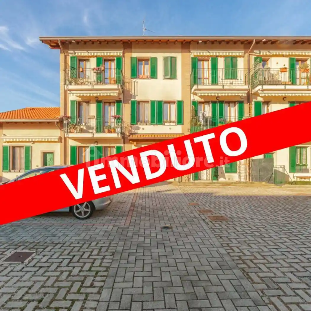 Appartamento in vendita a Lomazzo