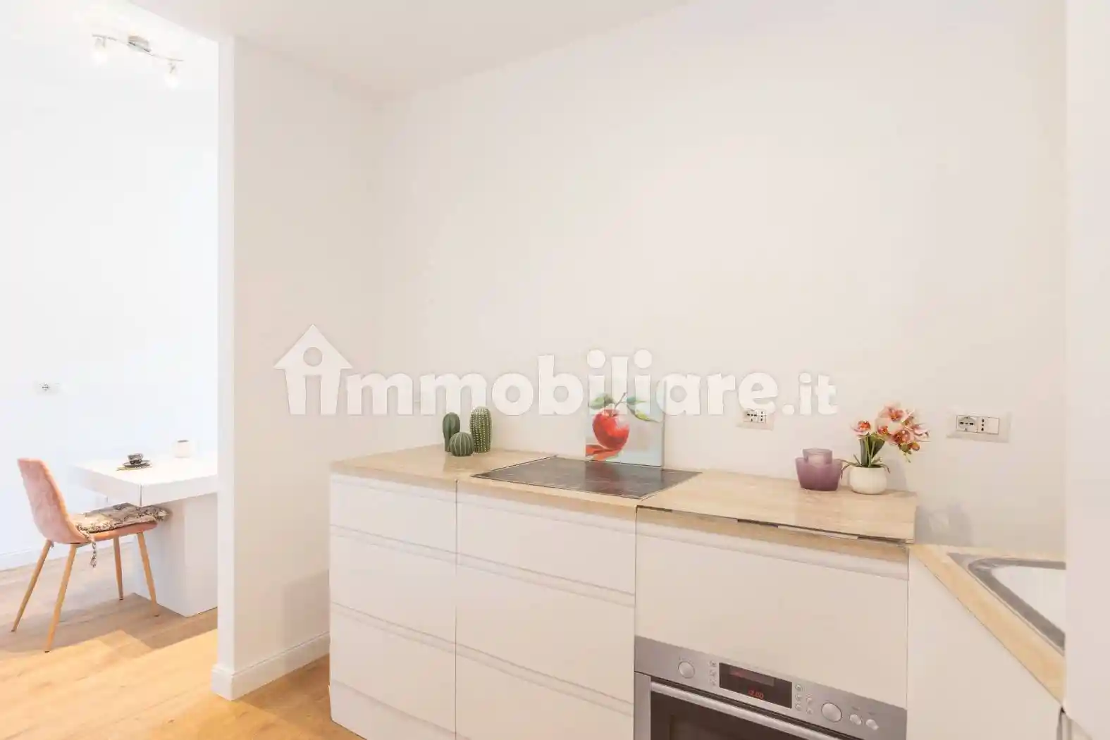 Monolocale via Andrea Costa 11, Pasteur, Milano - foto 4