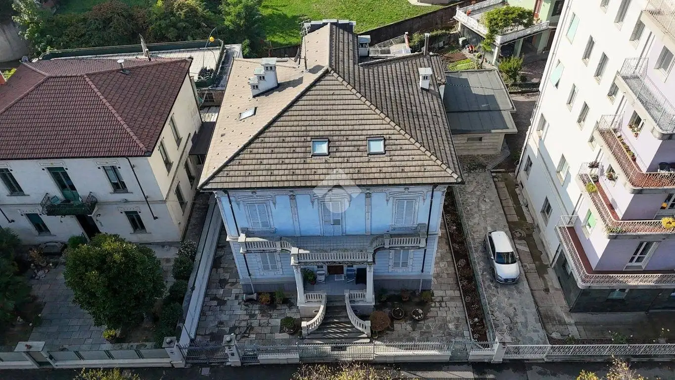 Villa in vendita a Saluzzo