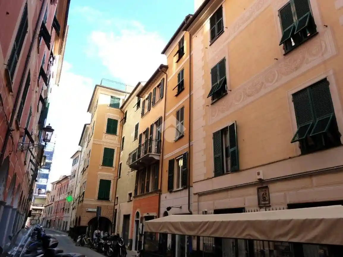 Trilocale via entella 56, Centro Storico, Chiavari - foto 4