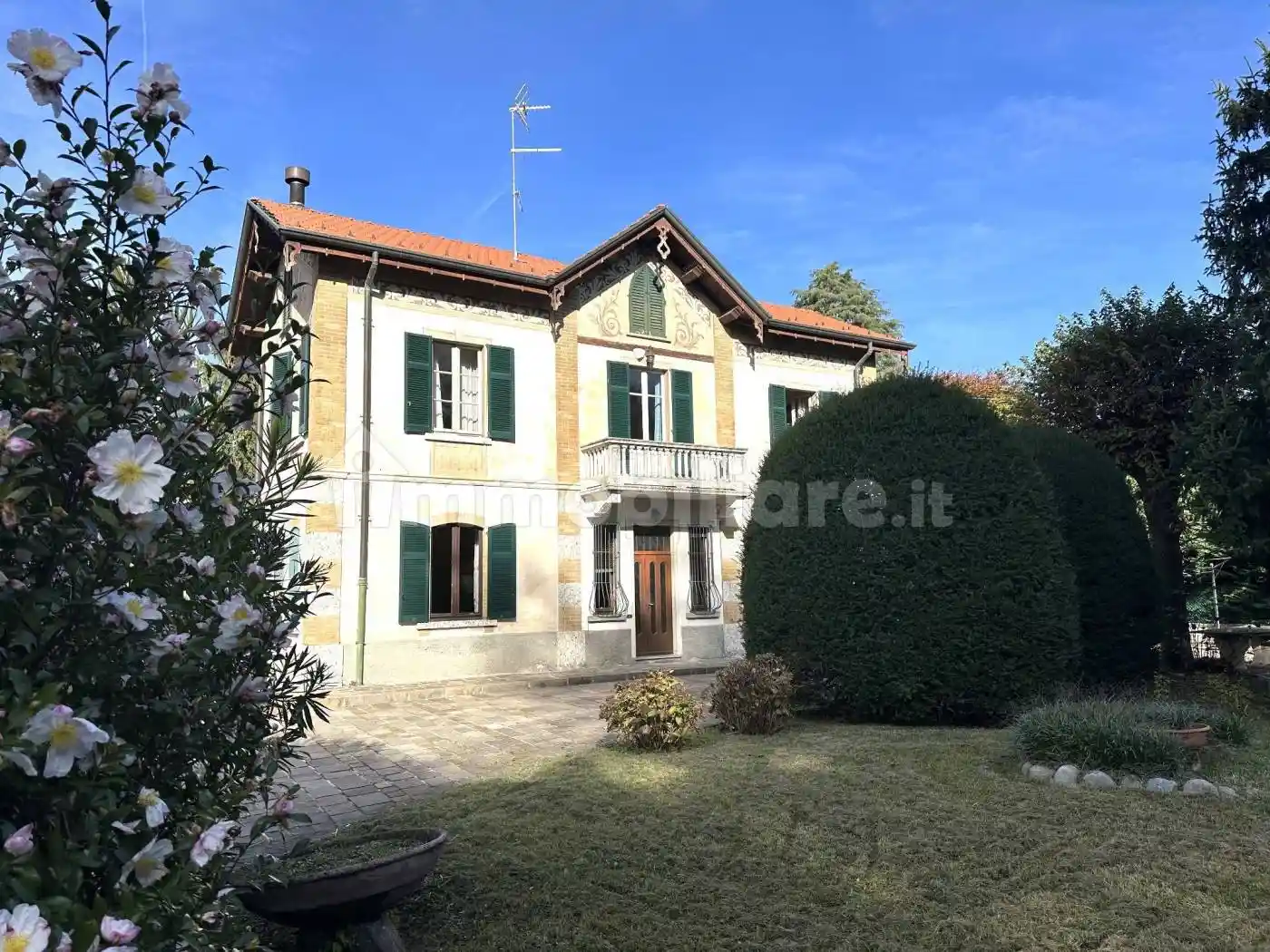 Villa in vendita a Villa Guardia