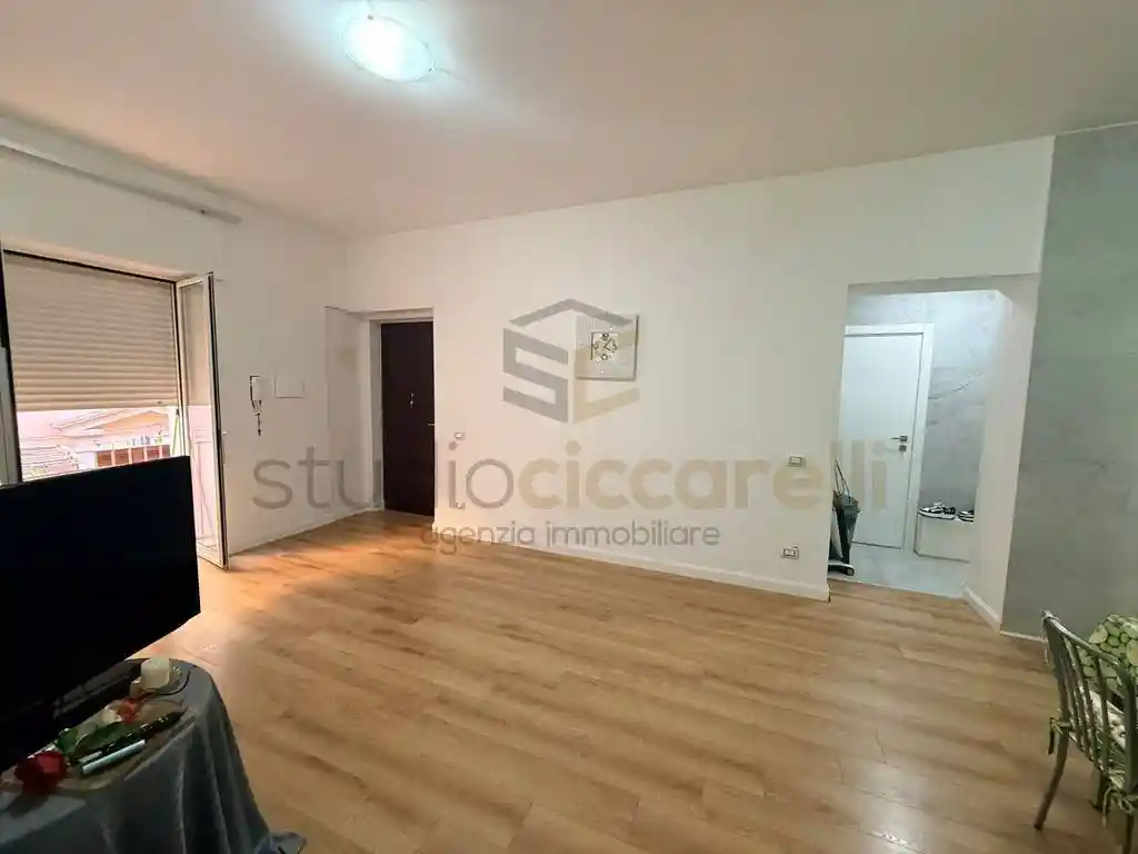 Trilocale corso Campano 200, Centro Storico, Giugliano in Campania - foto 3