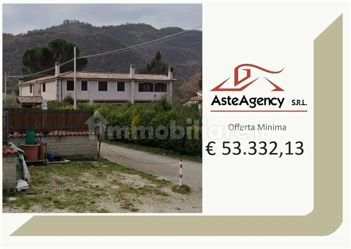 Villa in asta a Rocca di Botte