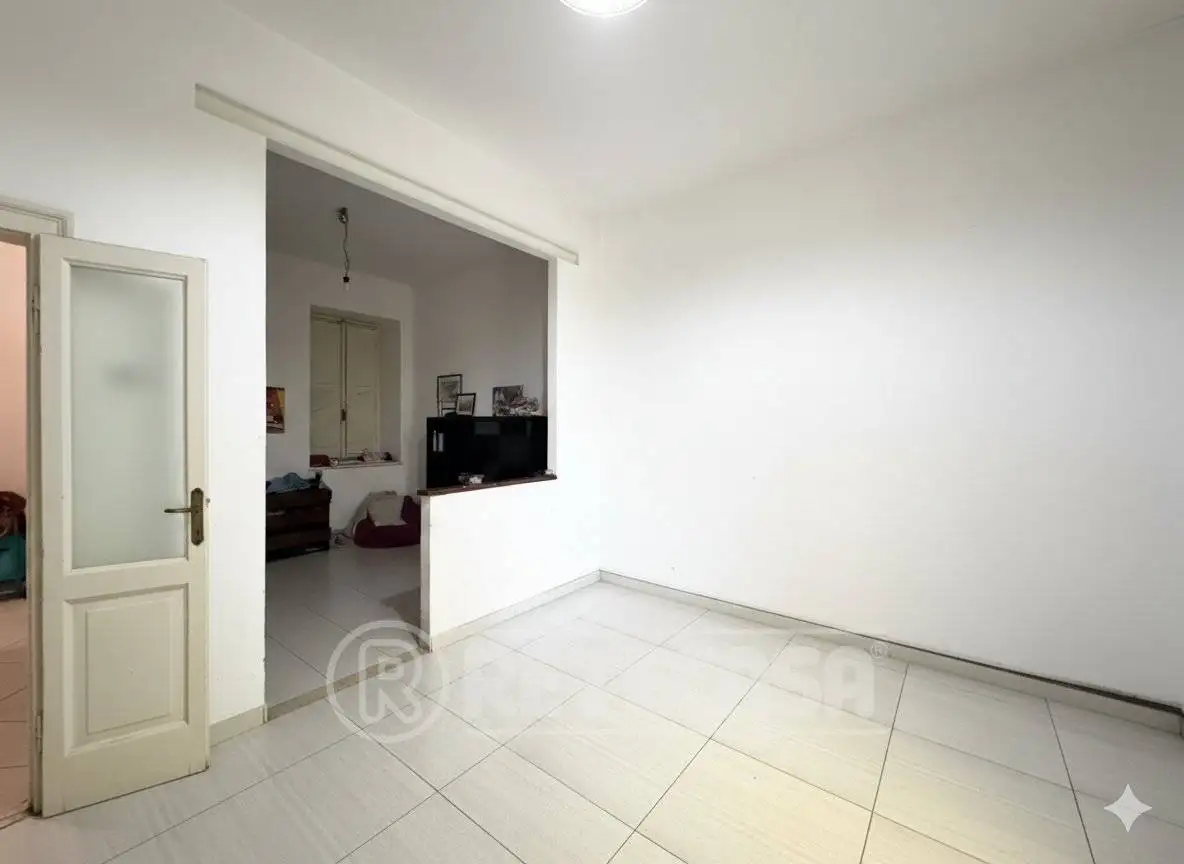 Trilocale piazza Vittoria, Centro, Castelleone - foto 3