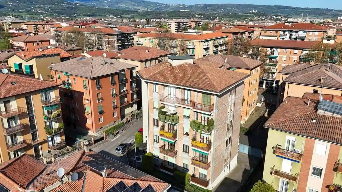 Appartamento in vendita a Verona