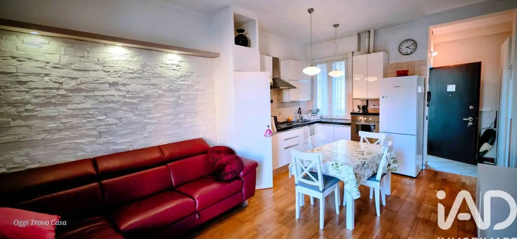 Trilocale via Carrobbio, Centro, Cologno Monzese - foto 3