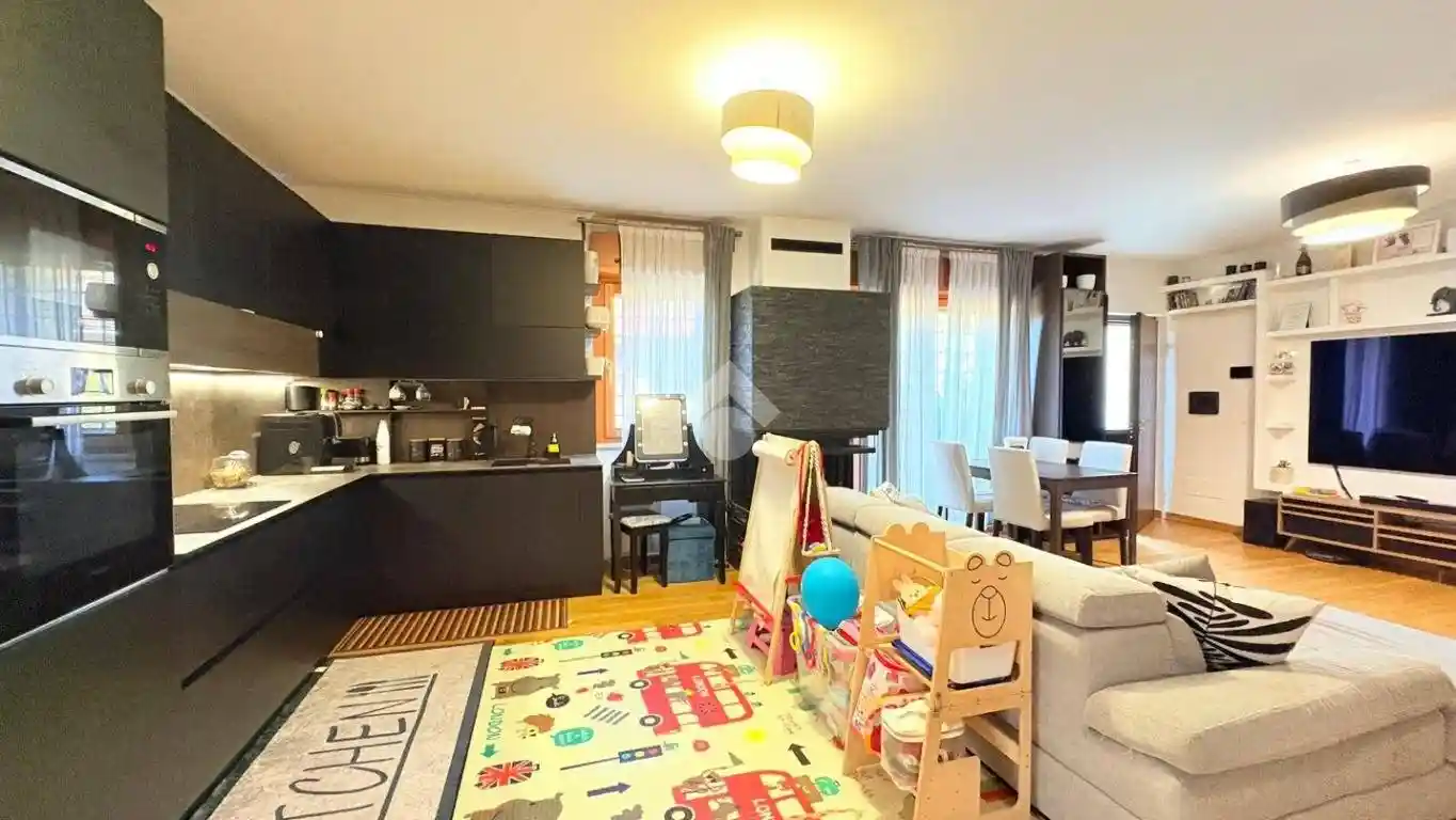 Villa plurifamiliare via Pavullo Nel Frignano 132, Casal Bernocchi, Roma - foto 3