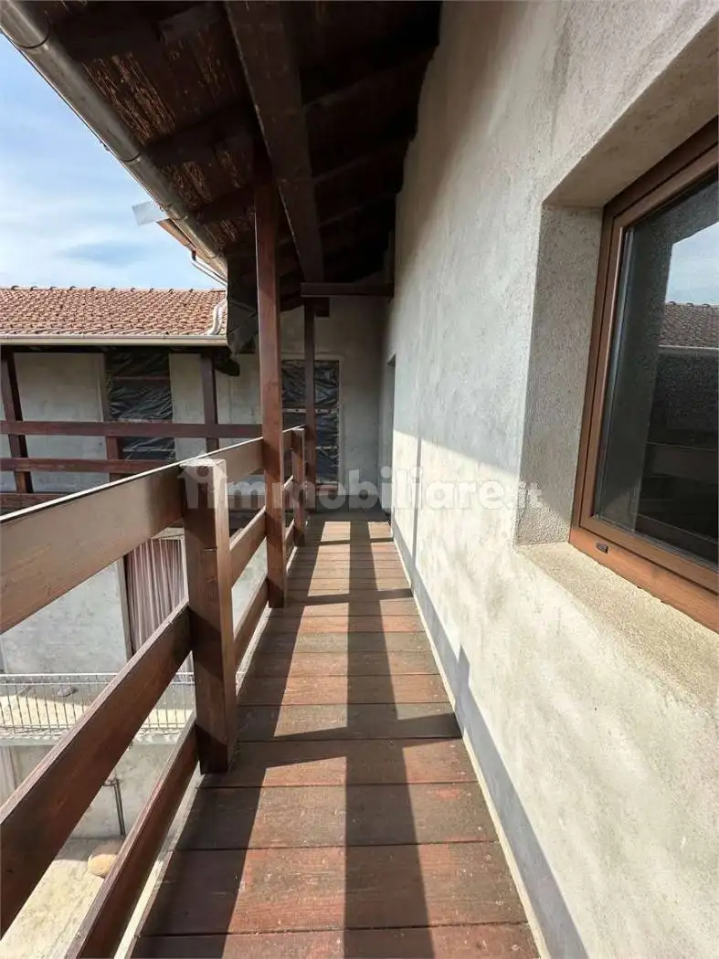 Appartamento in vendita a Pombia