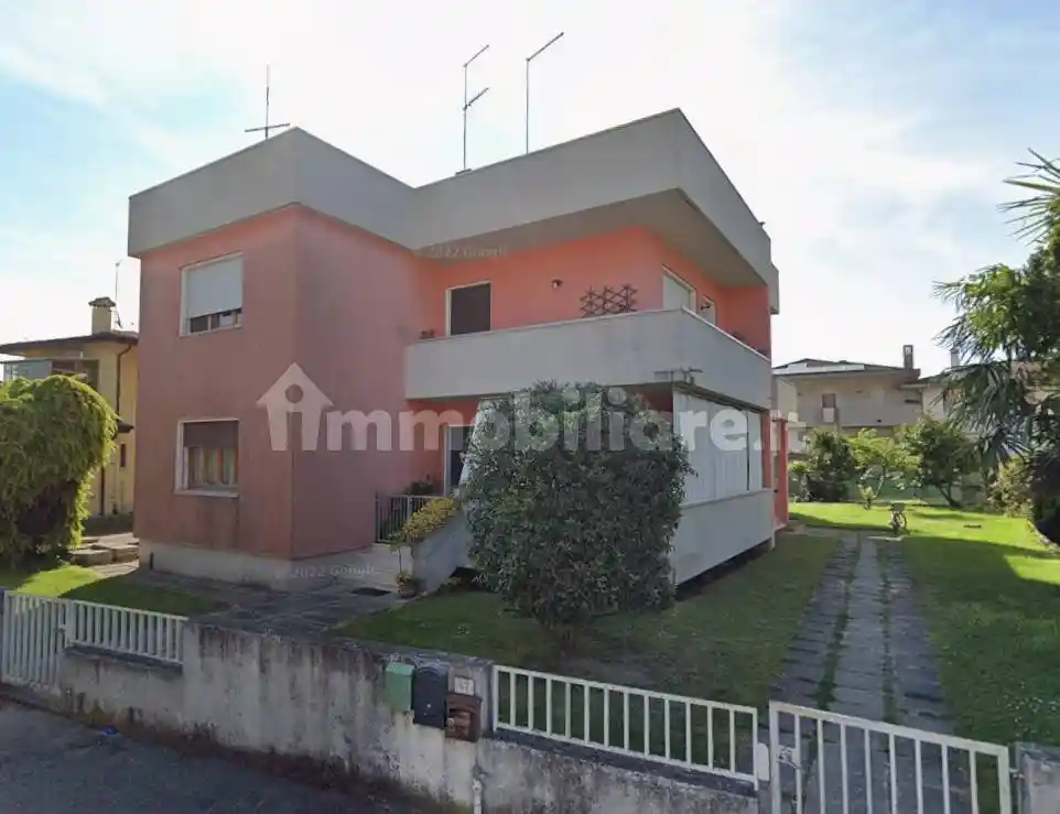 Appartamento in vendita a Eraclea