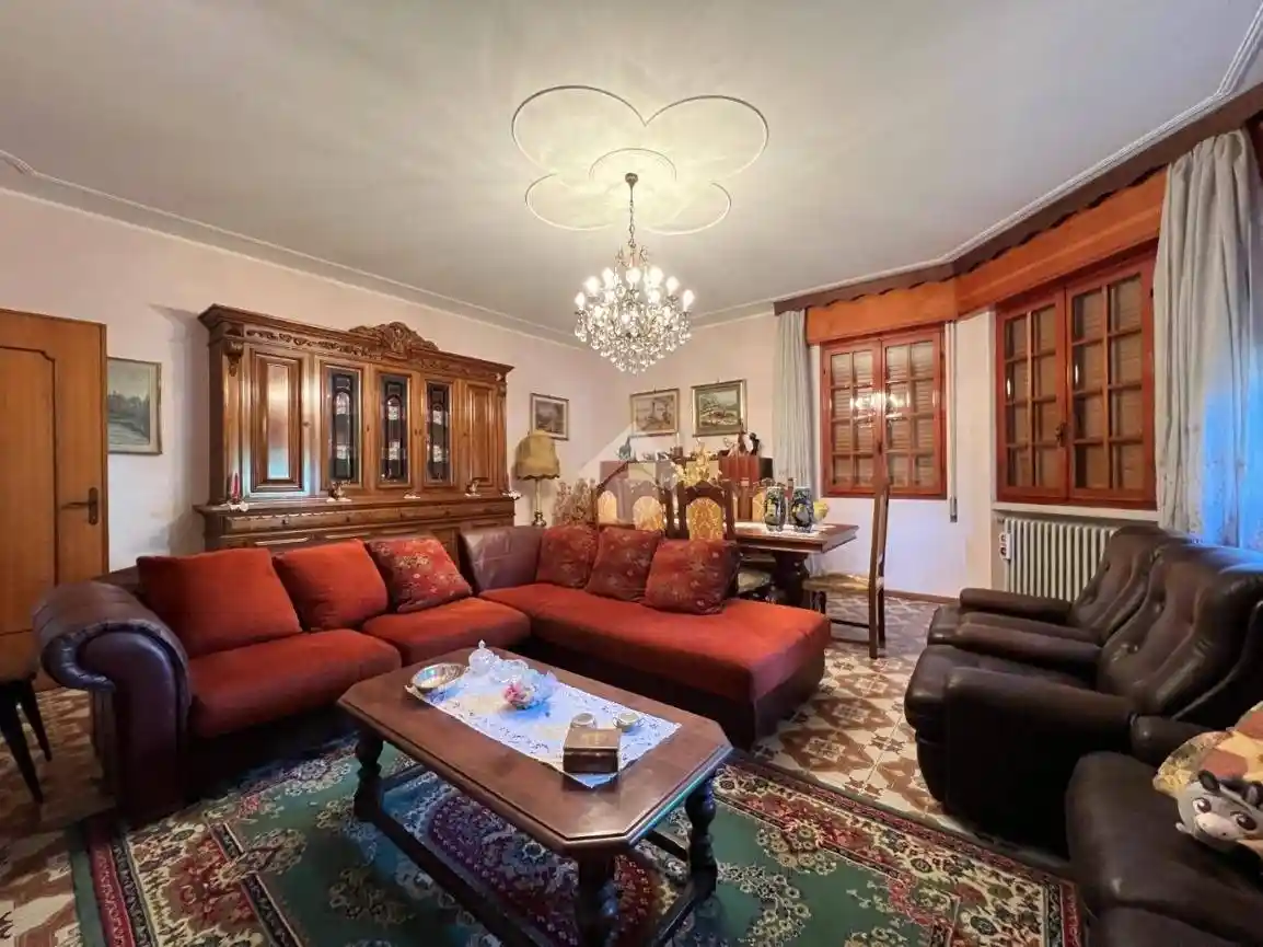 Villa unifamiliare via XXV Aprile 5, Centro, Verolanuova - foto 5