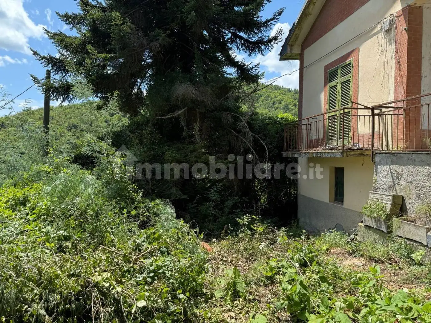 Villa in vendita a Varese Ligure