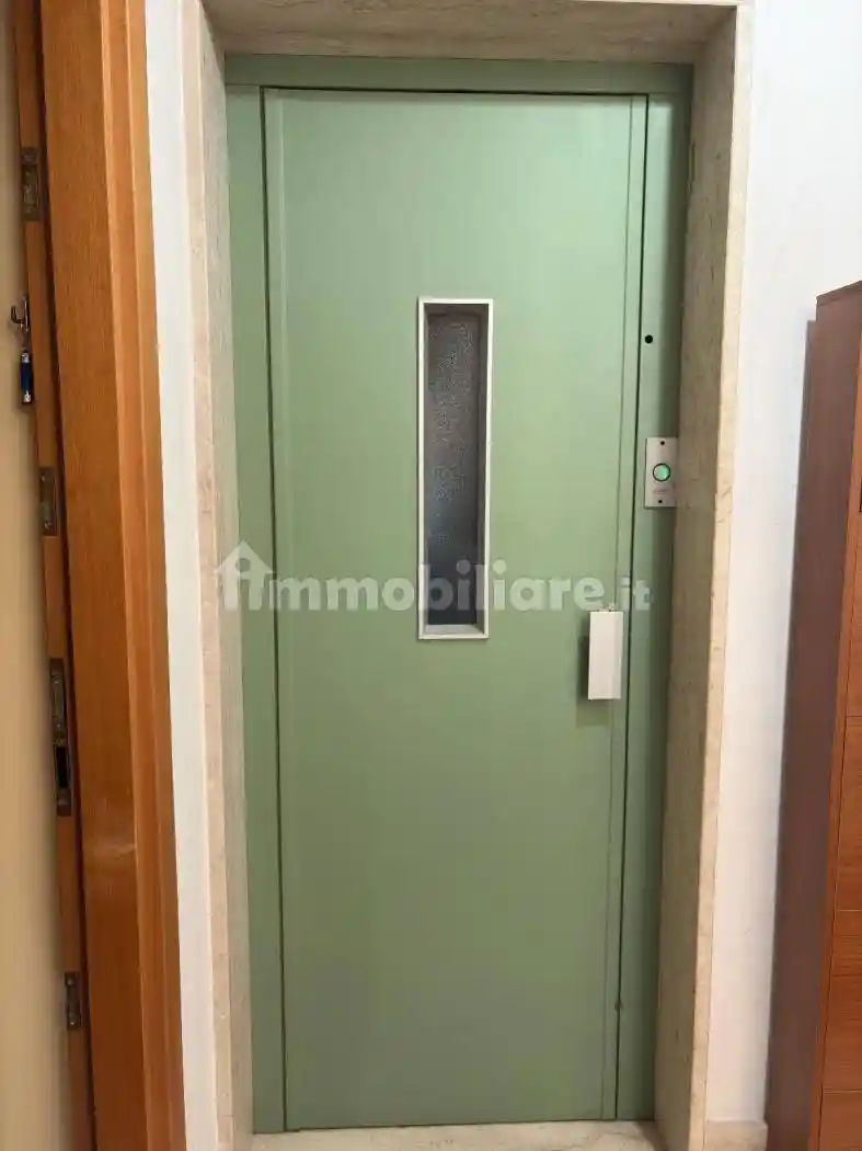 Palazzo - Edificio in vendita a Castellana Sicula