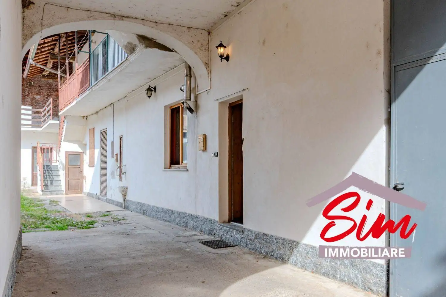 Villa unifamiliare Casa di corte in vendita a Cavaglio d'Agogna, Cavaglio d'Agogna - foto 3