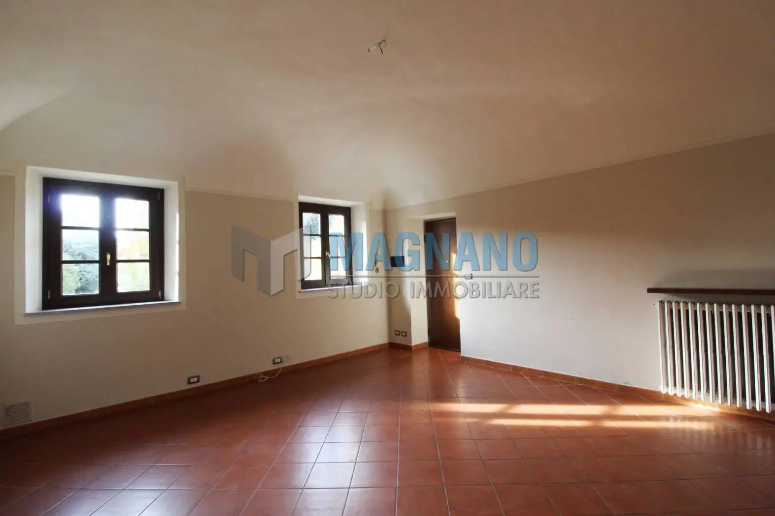 Appartamento in affitto a Cavour