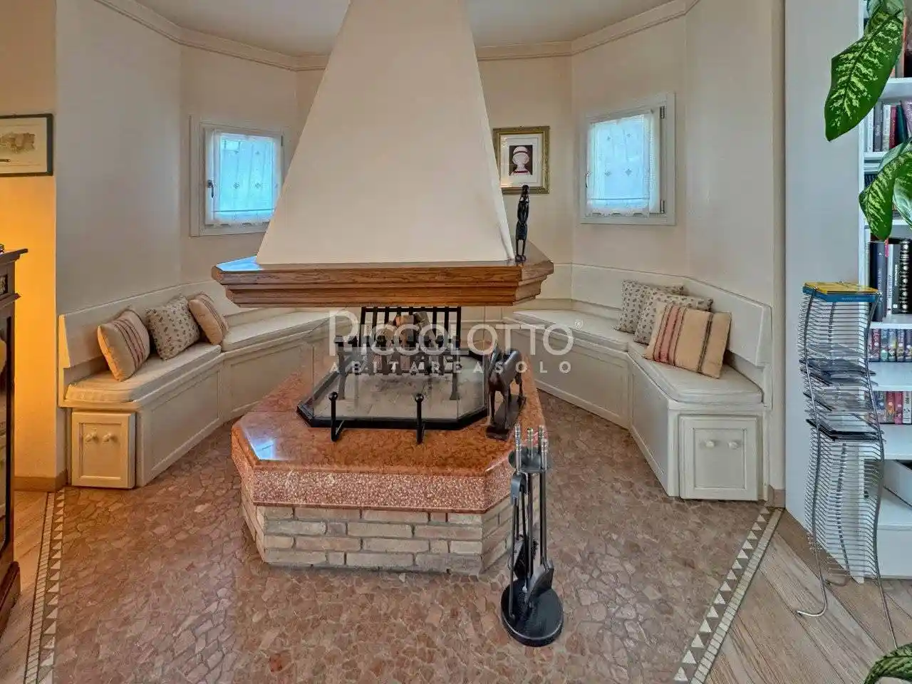 Villa unifamiliare via San Martino, Centro, Cornuda - foto 4