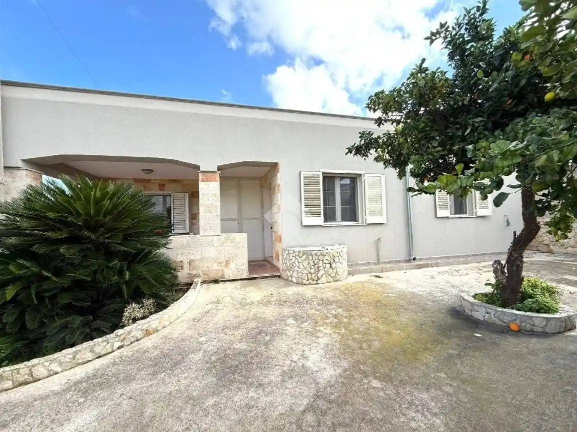Casa indipendente in vendita a Latiano