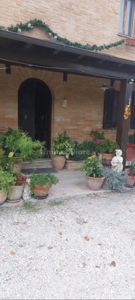 Villa in affitto a Sarnano