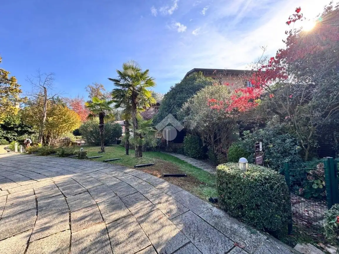 Appartamento in vendita a Seregno