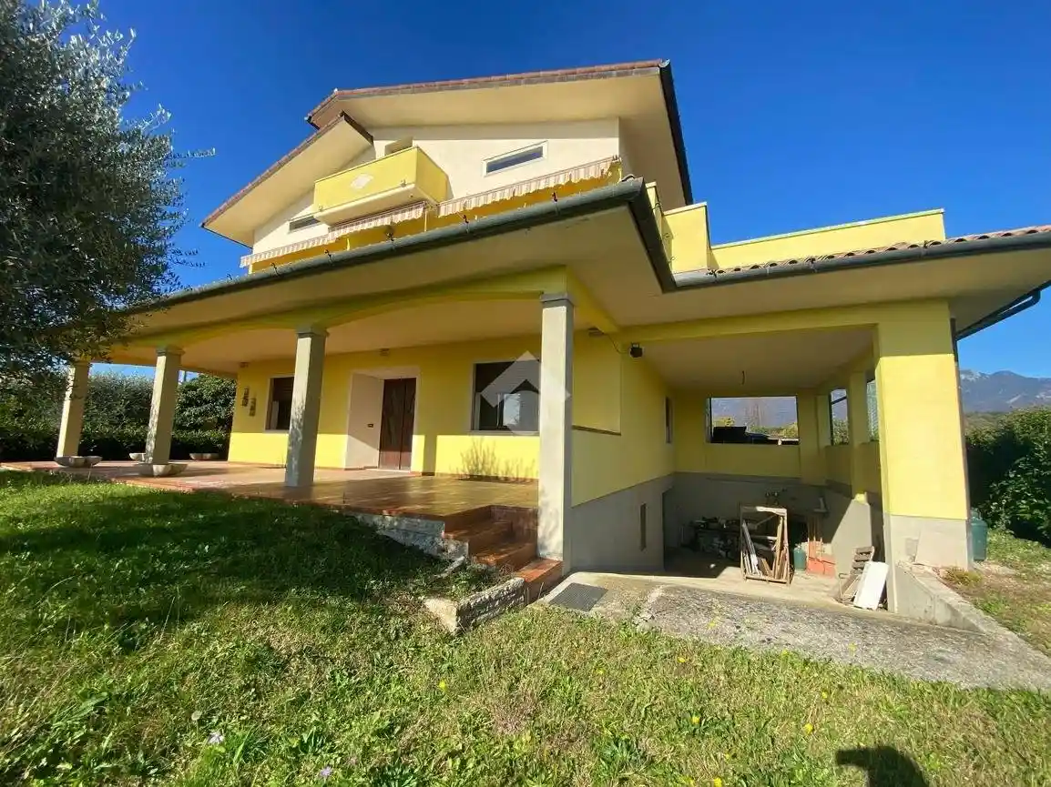 Villa - foto 4