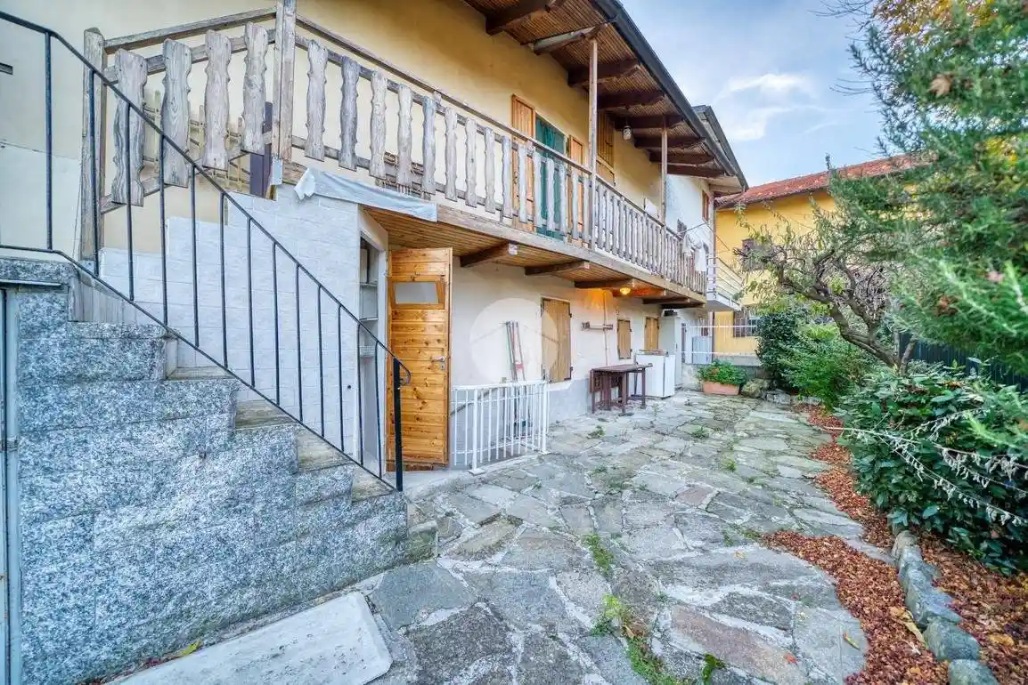 Casa indipendente in vendita a Coazze