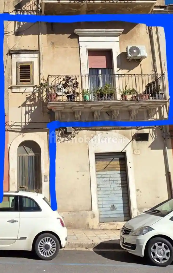 Casa indipendente in vendita a Ragusa