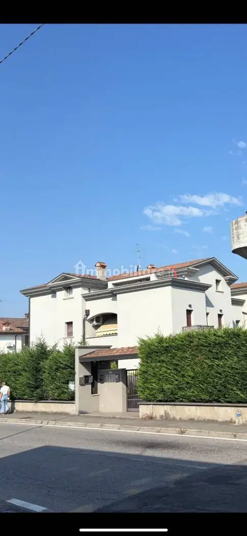 Appartamento in affitto a Palazzolo sull'Oglio