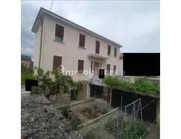 Appartamento in asta a Ceregnano