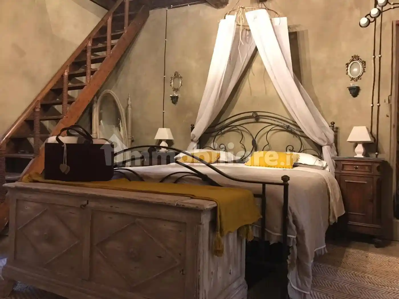 Rustico - Casale in vendita a Camaiore