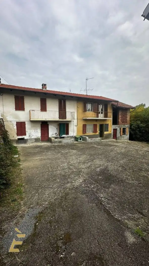 Rustico - Casale in vendita a Camerano Casasco