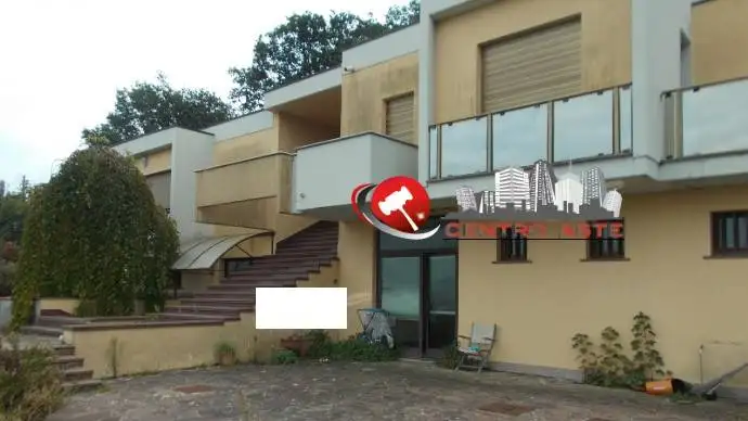 Villa in asta a Tortoreto