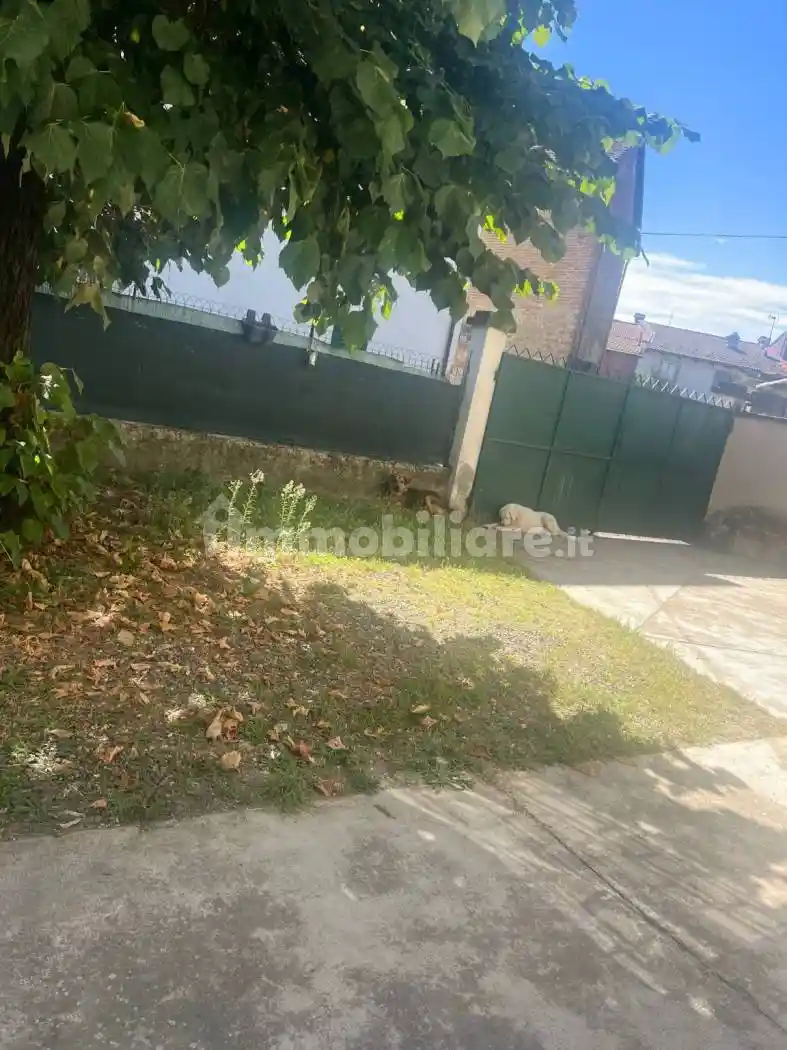 Casa indipendente in vendita a Castelnuovo Bormida