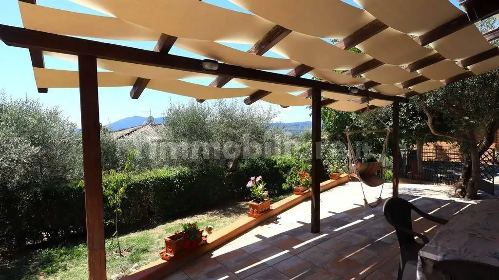 Terratetto unifamiliare 115 m², buono stato, Chiusi Scalo, Chiusi - foto 3