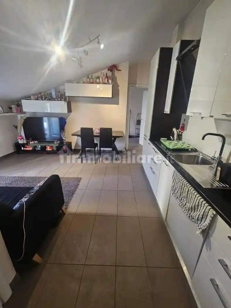 Trilocale buono stato, secondo piano, Latte, Ville, Ventimiglia - foto 3