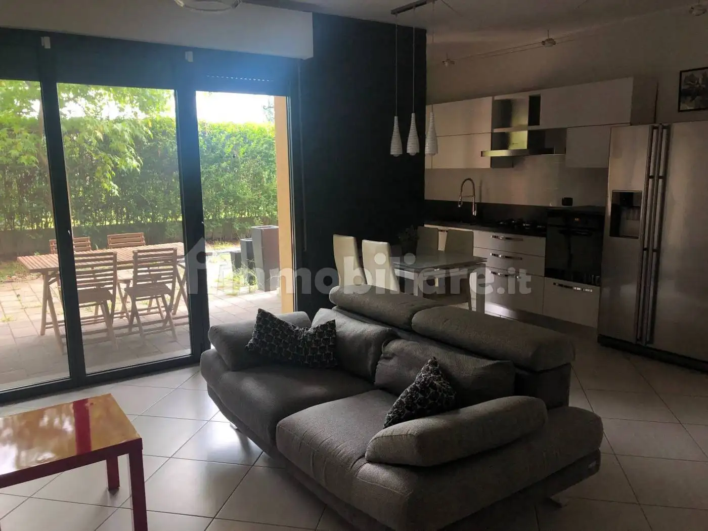 Appartamento in vendita a Vanzago