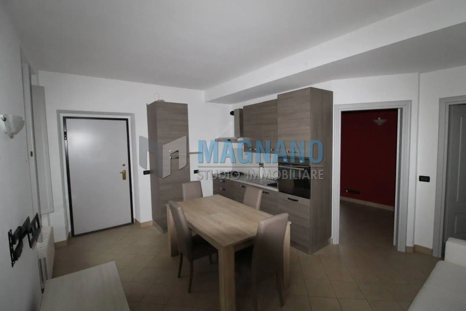 Appartamento in vendita a Cavour