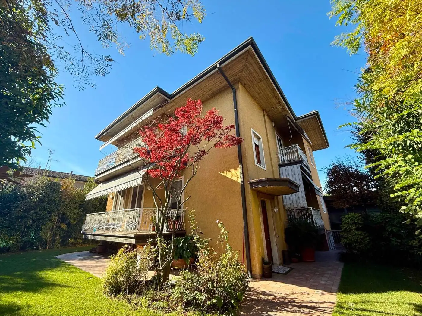 Villa in vendita a San Zeno Naviglio