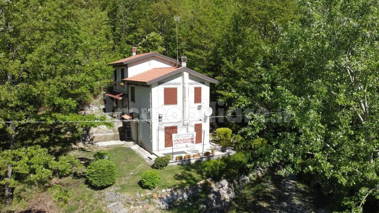 Villa unifamiliare via Del Cimitero, 22, Castel San Vincenzo - foto 3
