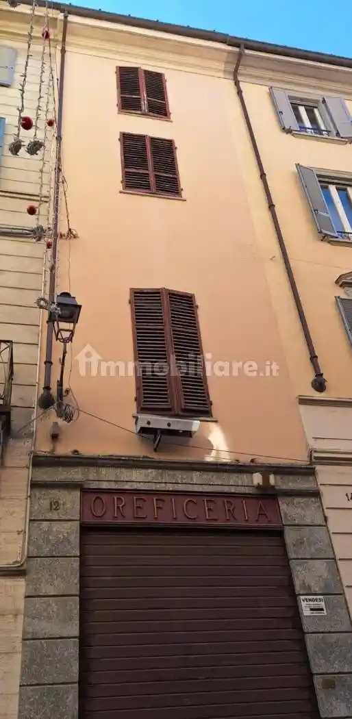 Casa indipendente in vendita a Piacenza