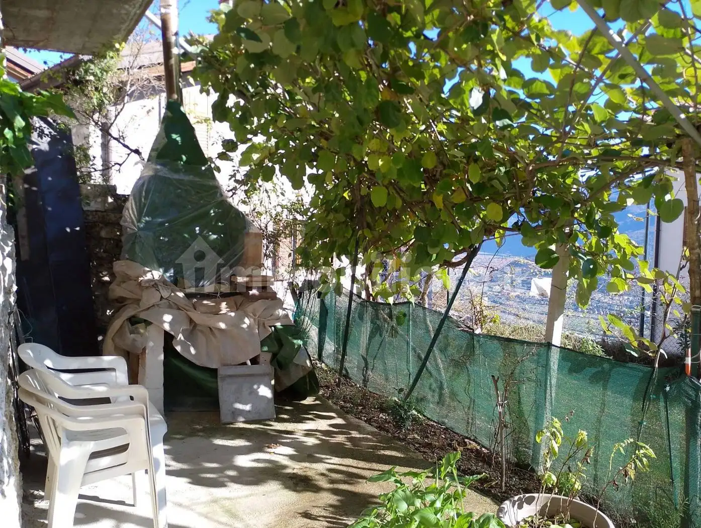 Rustico - Casale in vendita a Isera