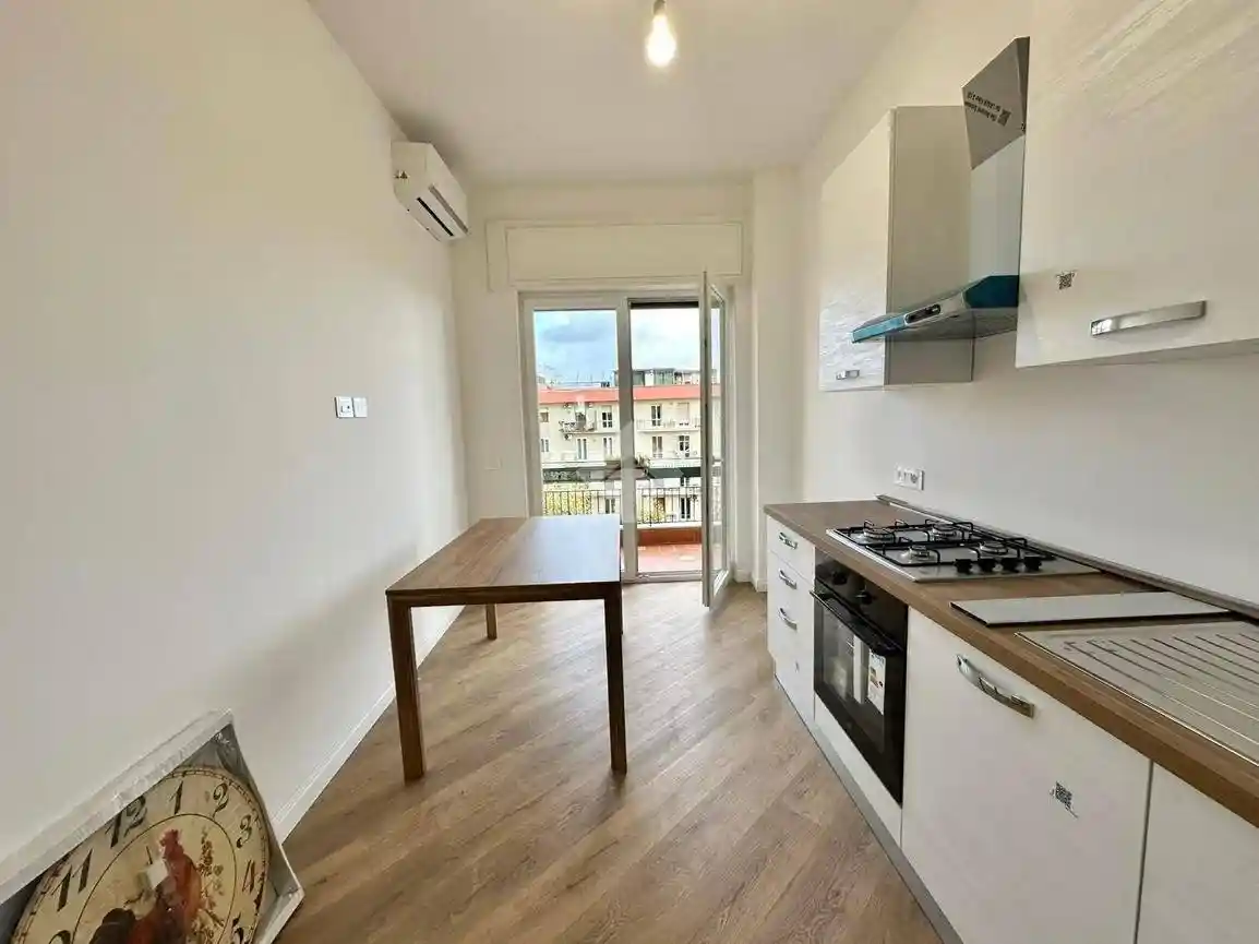 Monolocale via Bernardo Cavallino 61, Rione Alto, Napoli - foto 5