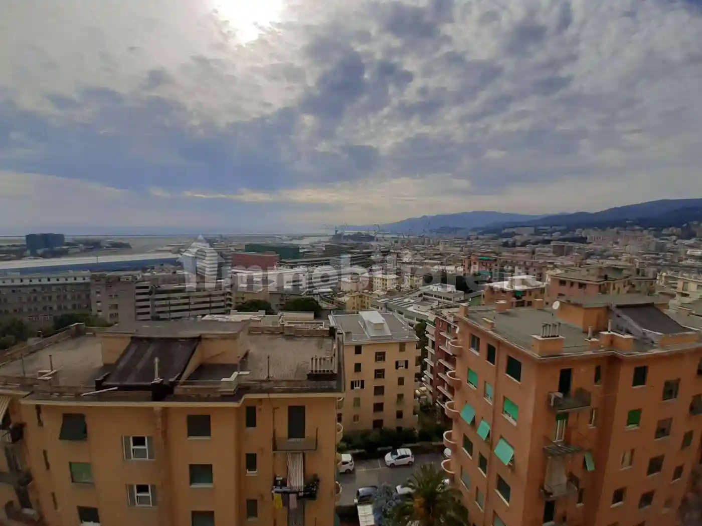 Appartamento in affitto a Genova