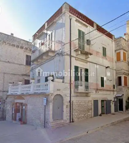 Palazzo - Edificio in vendita a Ruvo di Puglia